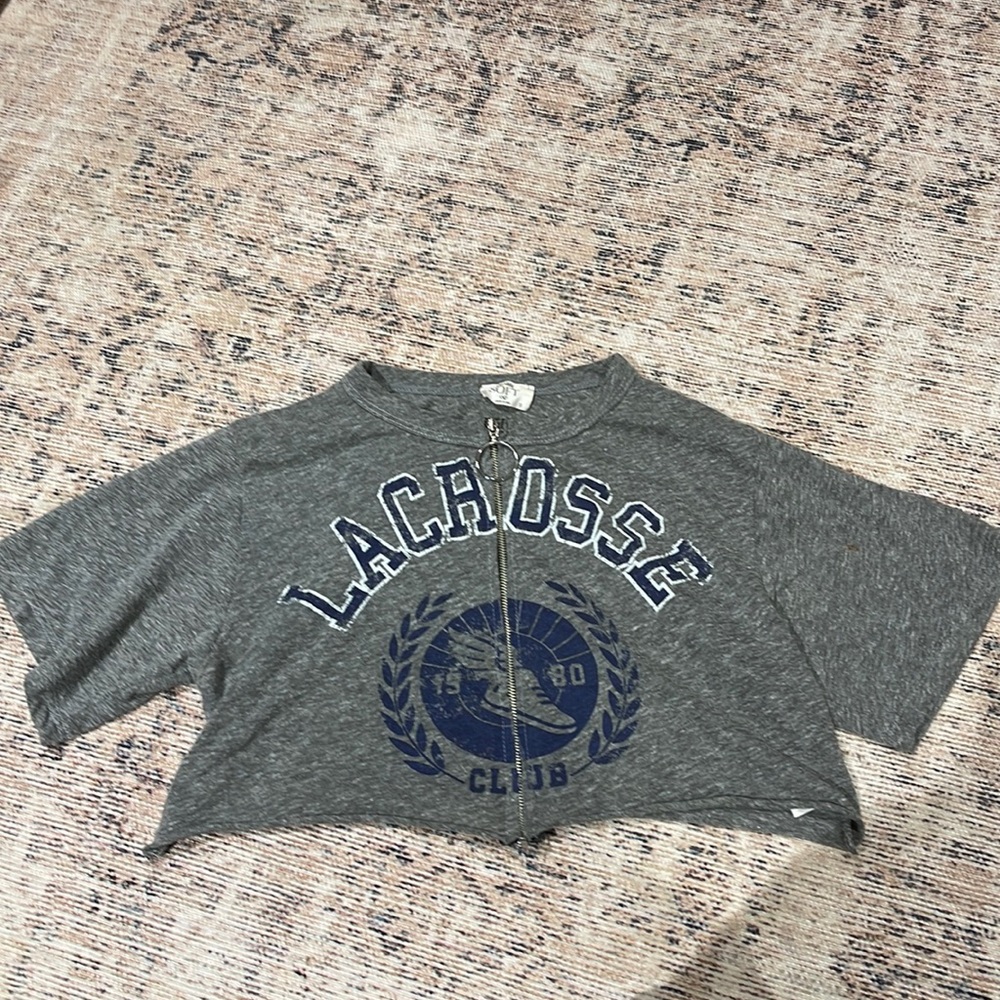 Super cute crop tee